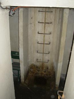 nooduitgang bunker